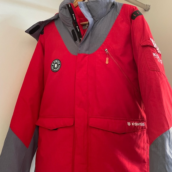 K-SWISS AUTHENTIC RED & GREY PUFFER JACKET FOR MEN’S & WOMEN’S - Picture 9 of 13